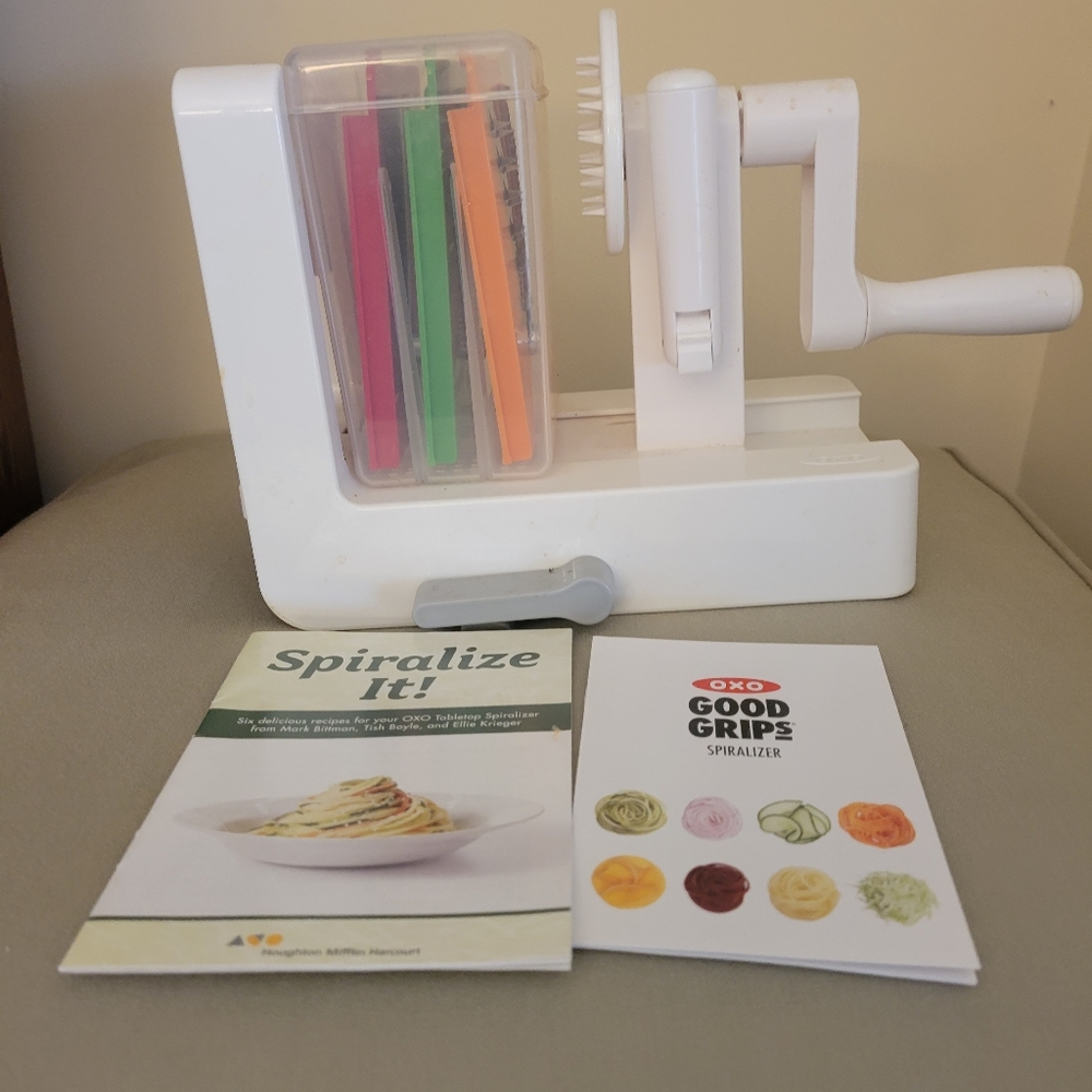 OXO Good Grips 3-blade Tabletop Spiralizer with Stronghold Grip